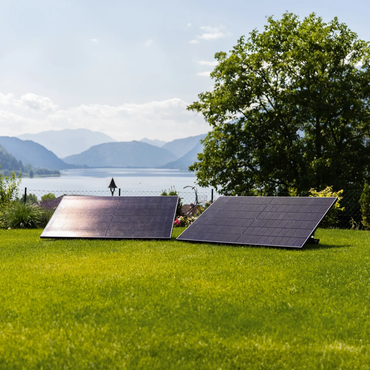 GREEN SOLAR Balkonkraftwerk Boden/Wand/Balkon 1000/800 mit Speicher 2,11kWh