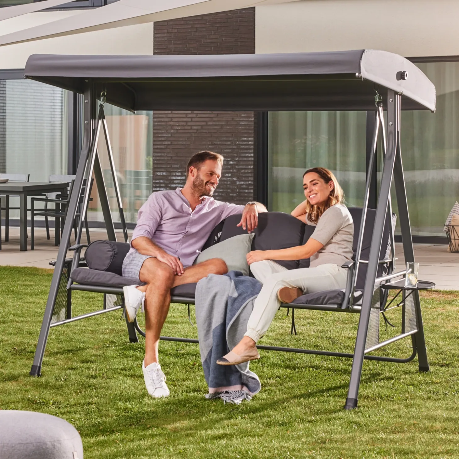 HOME DELUXE Hollywoodschaukel DESCANSO