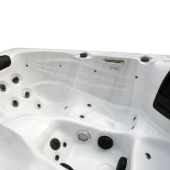 HOME DELUXE Outdoor Whirlpool White Marble Deluxe